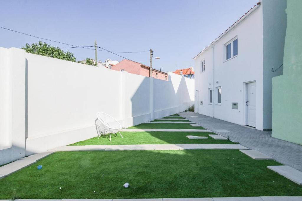 Duplex Apartment Near Belem Lisbon Bagian luar foto