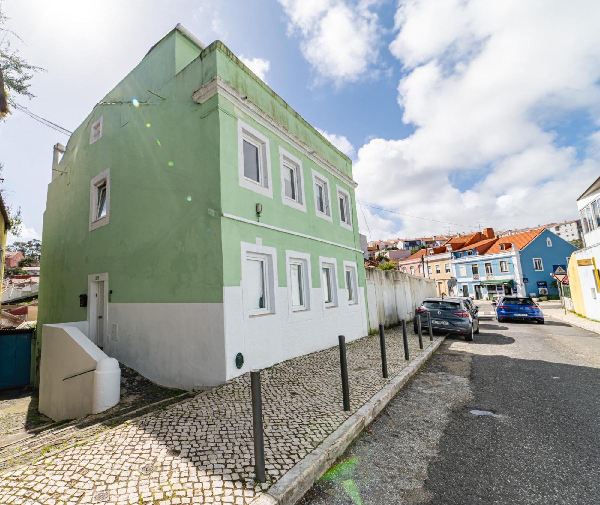 Duplex Apartment Near Belem Lisbon Bagian luar foto
